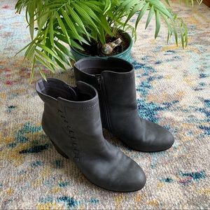 Donated Feb 16 ‘22 Offers Welcome!  Aerosols Grey Ankle Boot Crisscross design